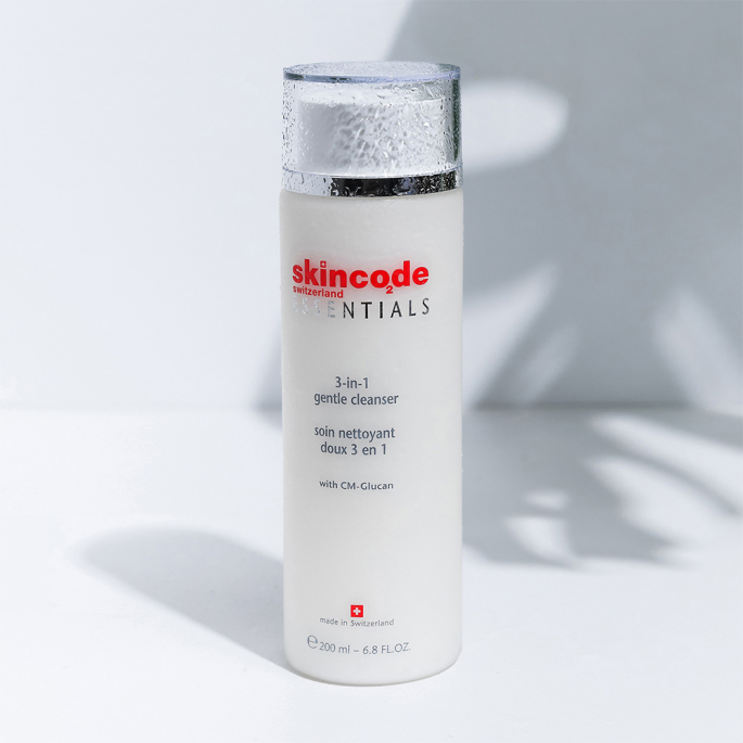 Skincode Essentials - 3-in-1 Gentle Cleanser 200ml