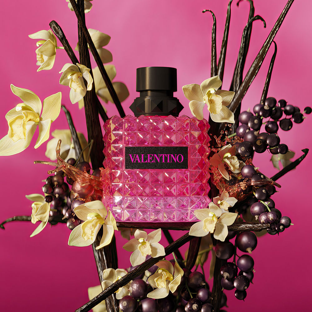Valentino Born in Roma Donna Extradose